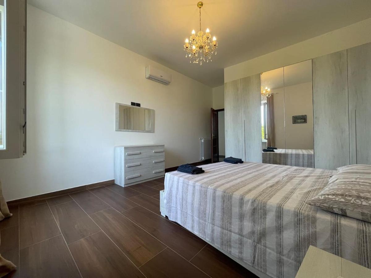 Autumn Apartment Вадо Лигуре Екстериор снимка